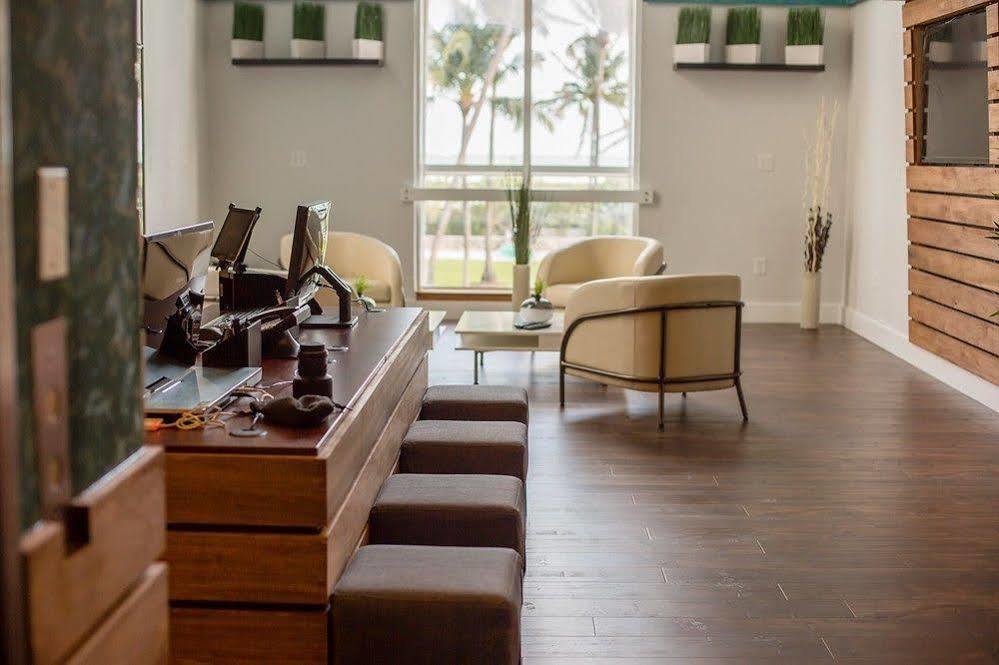 Miami Party Hostel Miami Beach Eksteriør billede